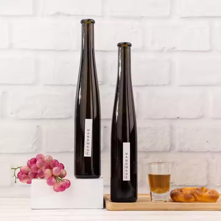 Wholesale custom label amber 750ml glass hock wine bottle with cork