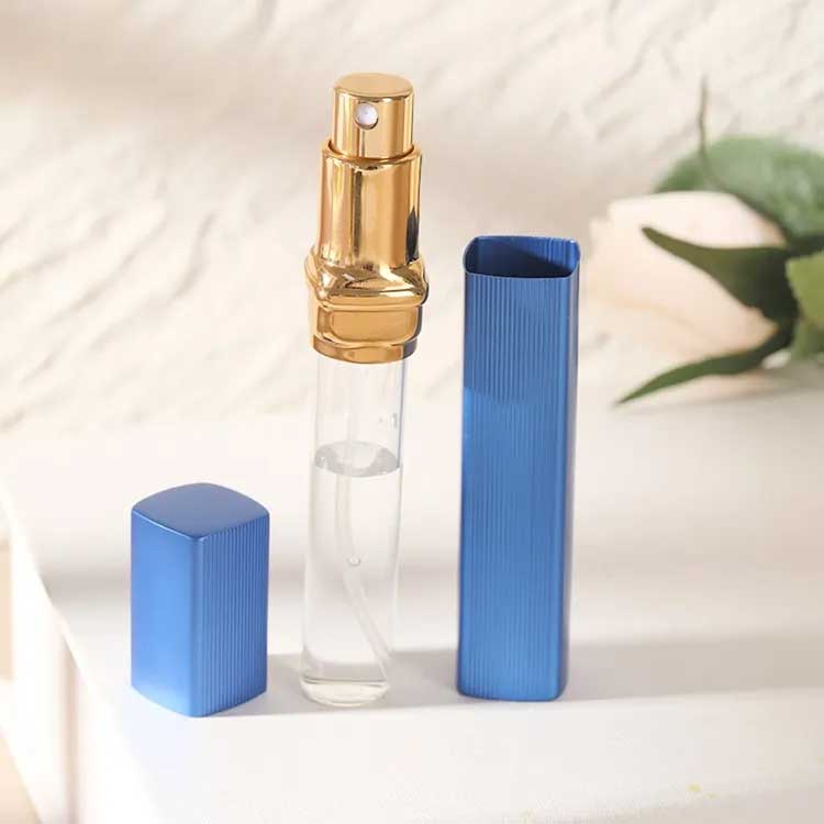 Refillable travel size colored 12ml square glass pocket perfume bottle with cap