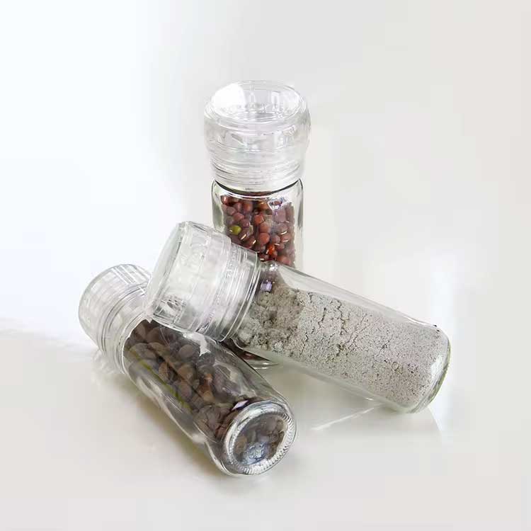 Best clear mini 100ml glass spice bottle with plastic grinder top for spice pepper