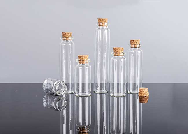 2ml fancy glass vials with wooden cork