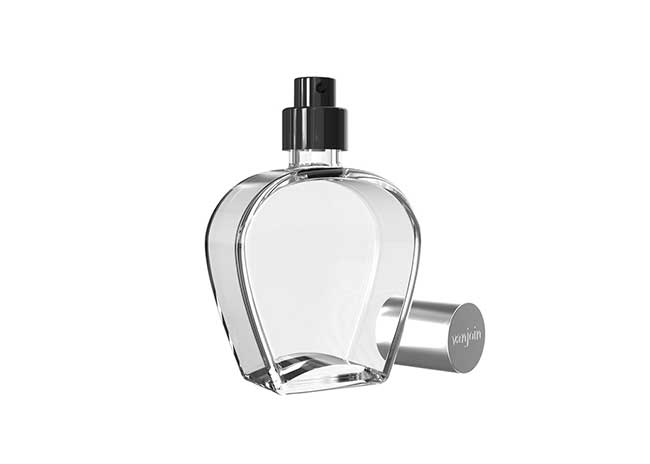 New arriving 250ml 500ml flat clear glass foaming soap bottles with metal pump