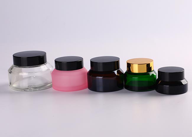 Bulk sale colored 15ml glass makeup jars for beauty cream