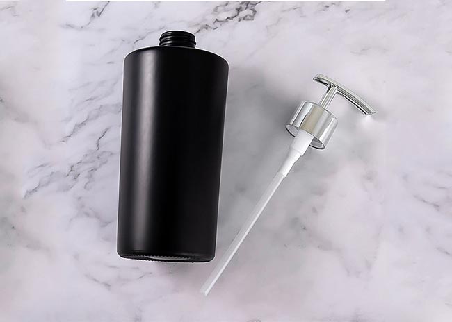 Wholesale refillable 450ml black glass gel shower bottle with pump dispenser