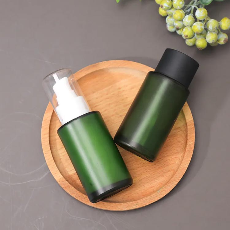 Wholesale 60ml frosted green glass toner pump bottle for skincare