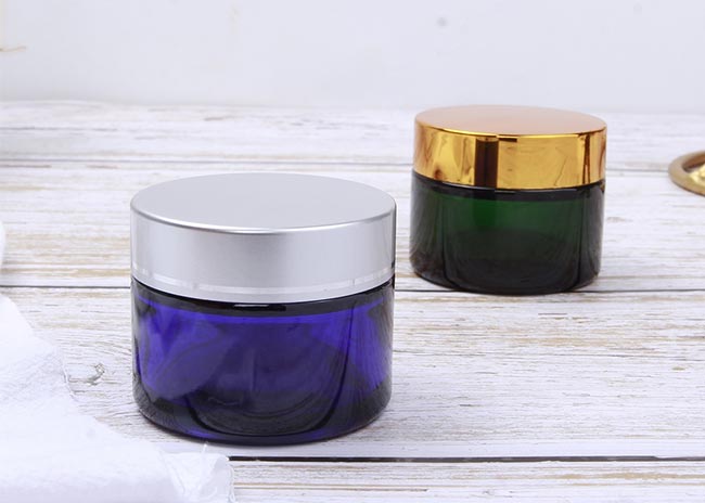 Wholesale 50g small cosmetic jars with lids for creams and lotions