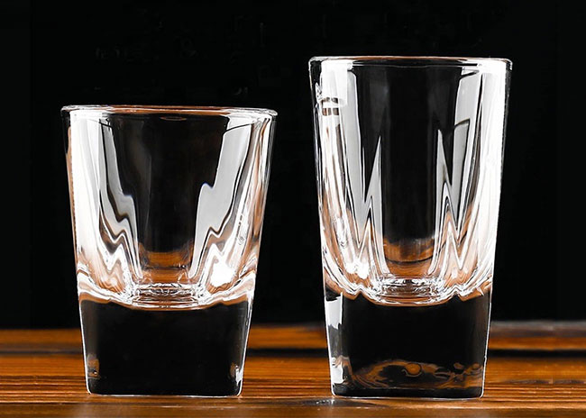 200ml customized drinking glass cups with different size