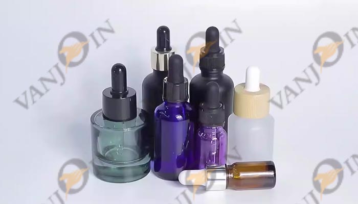Amber vs Clear Glass Bottles for Packaging Amber vs Clear Glass Bottles for Packaging
