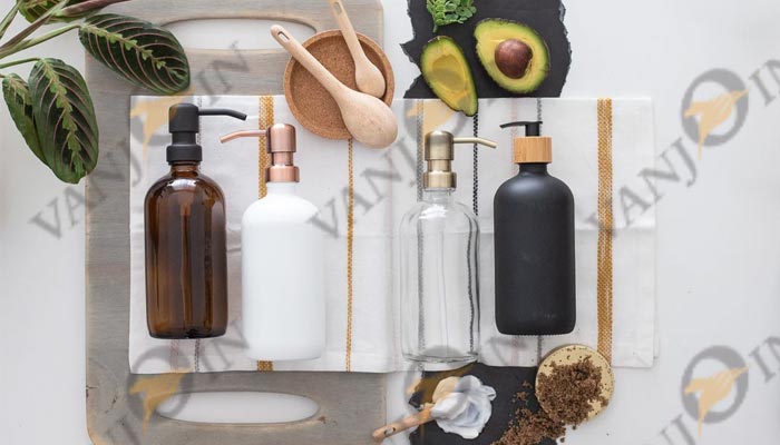 Amber vs Clear Glass Bottles for Packaging Amber vs Clear Glass Bottles for Packaging