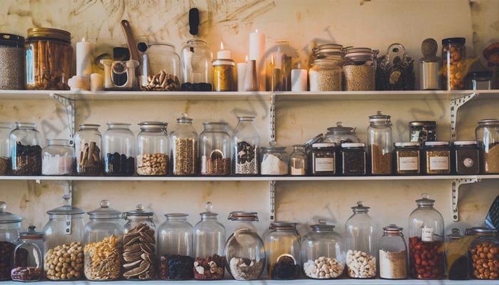 The Ultimate Guide to Choose Right Glass Jars for Your Products
