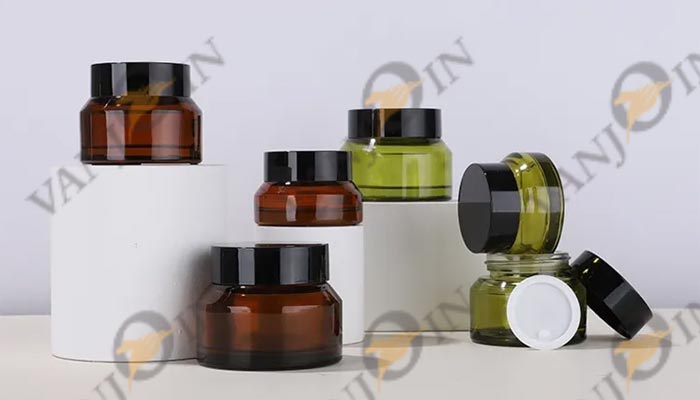 Custom Amber Glass Jars: A Branding Opportunity