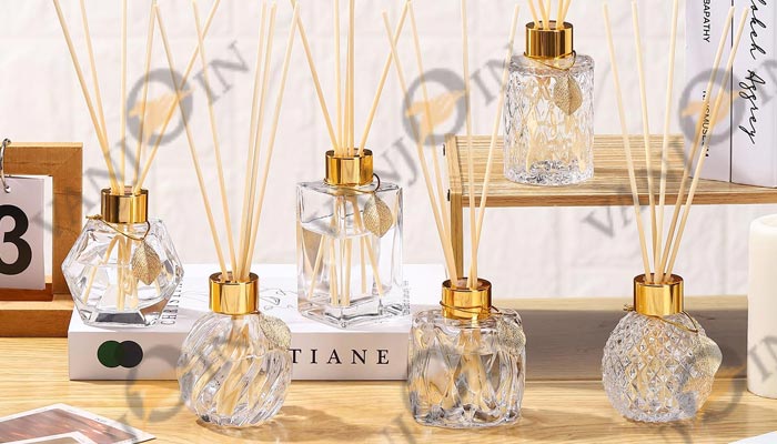 A Complete Guide on How to Use a Reed Diffuser Bottle