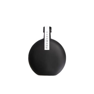 Black flat round 500ml glass wine bottle with cork for sale