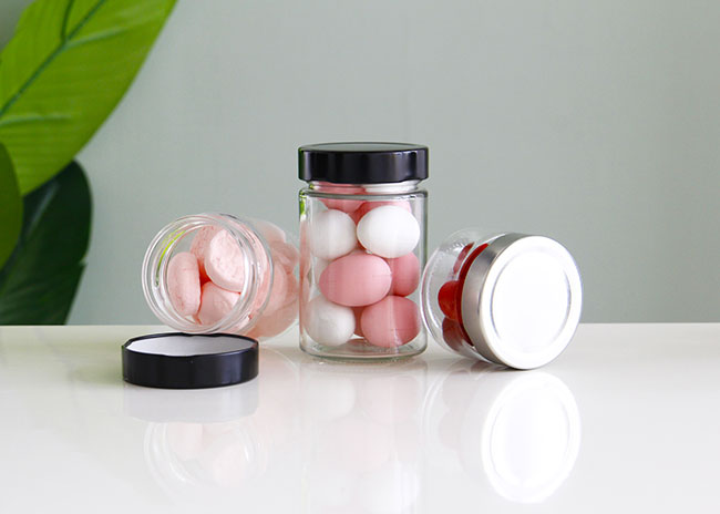 Hot selling 314ml small glass food storage jars with black caps