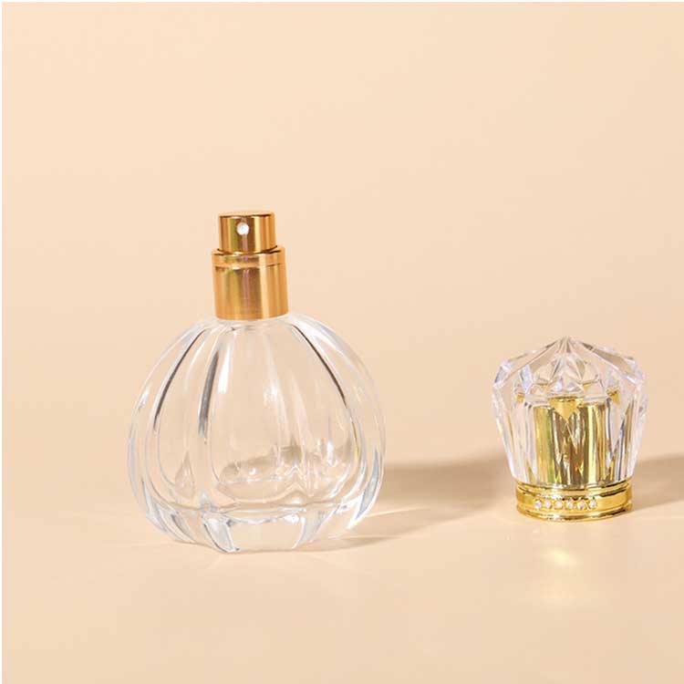 Unique design pumpkin shape mini refillable 50ml glass room spray bottles with gold dispenser