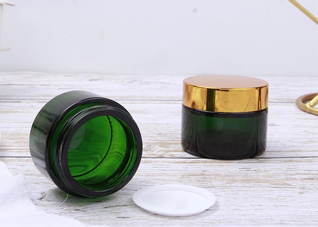 Wholesale 50g small cosmetic jars with lids for creams and lotions