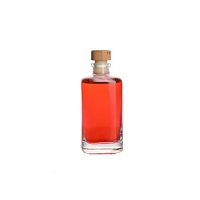 Low price 8oz square clear glass juice bottles with screw caps for orange/apple/lemon juice